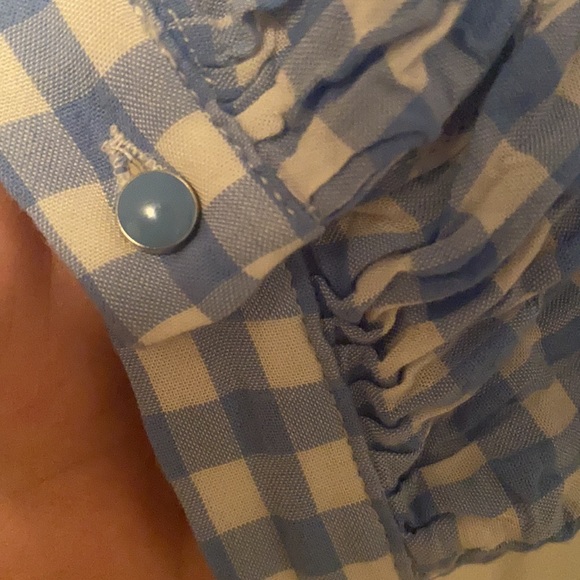 ✨ANY 2 FOR 15 ANY 3 FOR 20✨- Forever21 Off Shoulder Blue and White Gingham Top - Picture 7 of 10